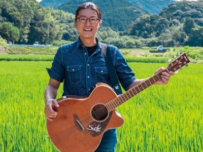 音樂與農業對中村拓真來說，都是生活中不可或缺的重要元素。