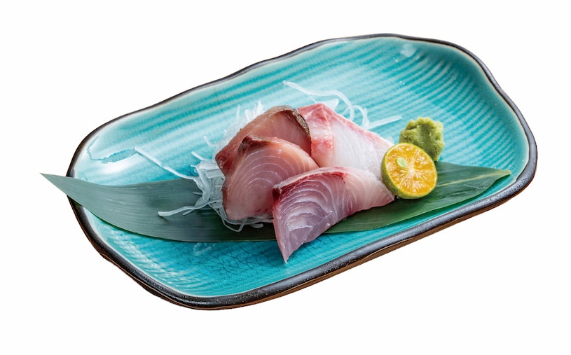 旬味三彩
選用當季最肥美且友善捕撈、養殖的拉倫、海鱺、煙仔虎,吃下只感甜、鮮、美。