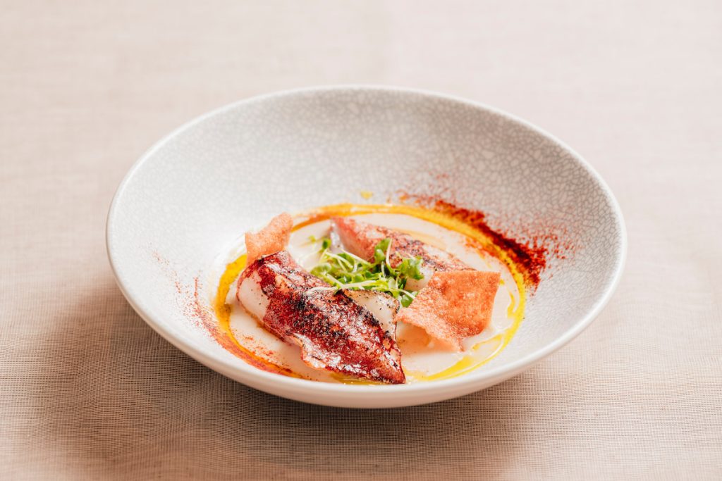 山煲足鮮喝起來濃稠,山當歸的味道與海鮮搭配無間。