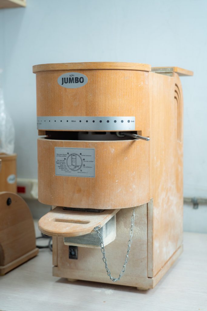 德國家庭式磨麥機