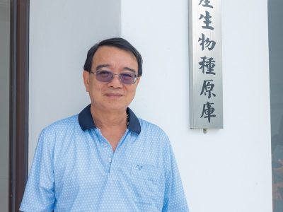 專研蝦類、藻類生態超過30年的東港水產試驗所主任吳豐成說：「臺灣要破局，不是比誰更便宜，而是把可信賴的品質與流程變成基本條件。」