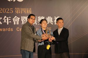 呂甯期(中)喜獲今年 GDG 最佳主廚獎。(攝影/孫維揚)