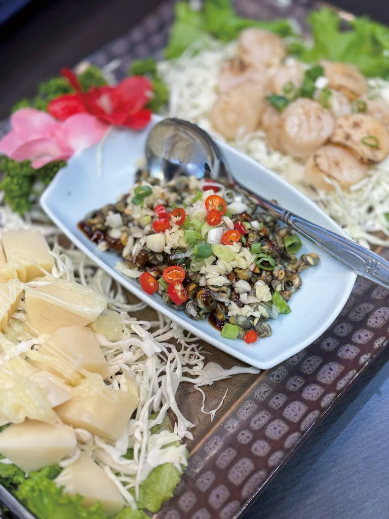 珠螺不只是家常菜,也很常在餐廳裡當作頭盤開胃菜。