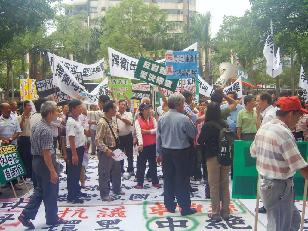 中科四期曾遭遇民眾激烈抗爭,擔心衝擊當地農業,在1947年,同一塊土地上也爆發激烈的農民抗爭。(攝影╱Rico Shen on Wikimedia Commons CC BY-SA 4.0 DEED)