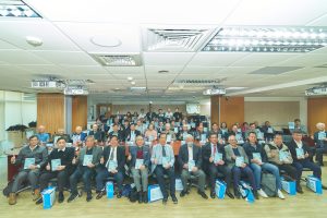 臺灣漁業產、官、學齊聚新書發表會,向胡興華的貢獻致上謝意。(攝影/吳尚鴻)