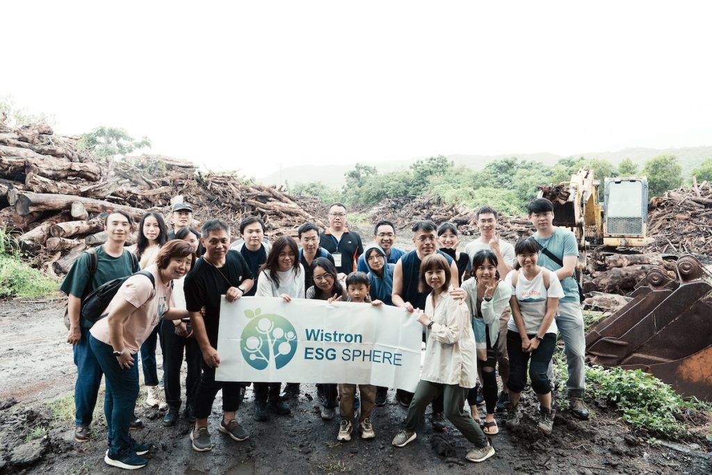 緯創資通與永在林業合作經營100公頃的森林碳匯專案,在簽約前,緯創多次帶員工到永在的廠內與森林參觀。(圖片提供/永在林業)