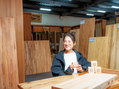 陳宛慶為辳和企業的第三代經營者，至今承接家業已滿15年。