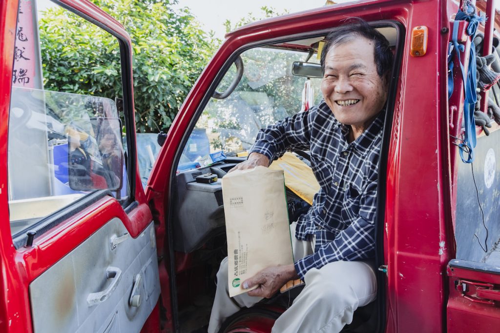 種柳丁達人劉義寬大哥。