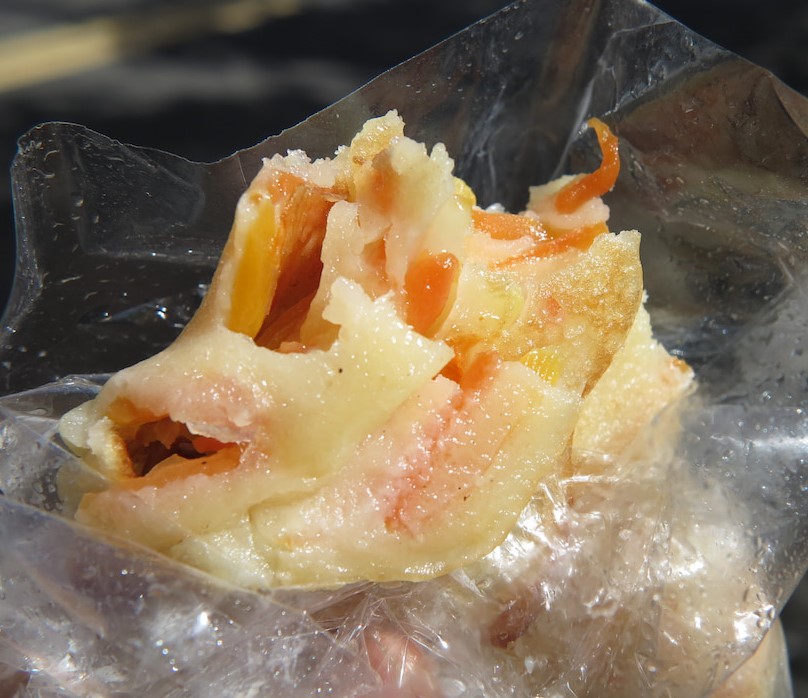 美濃有專賣木瓜粄的攤位!