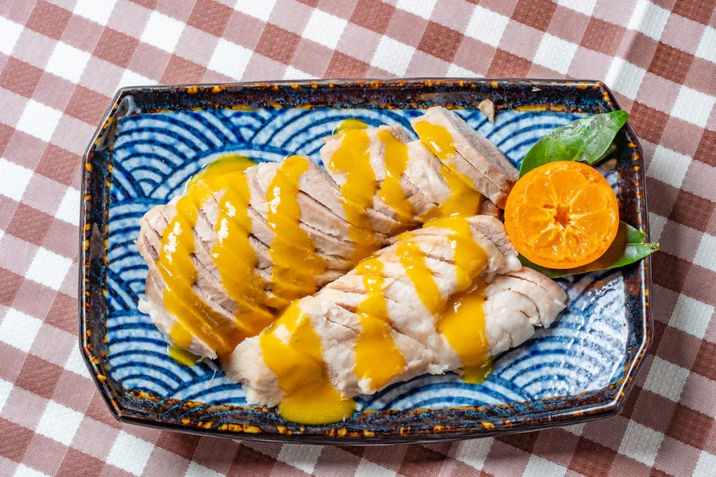 桔醬百搭去油膩，肉類海鮮都可沾。