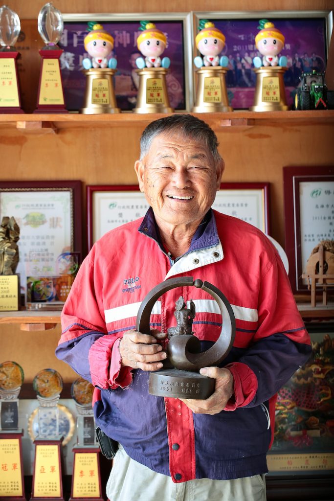 2006年,陳家成拿下頭等獎,而後在國內稻米競賽中獲獎無數。