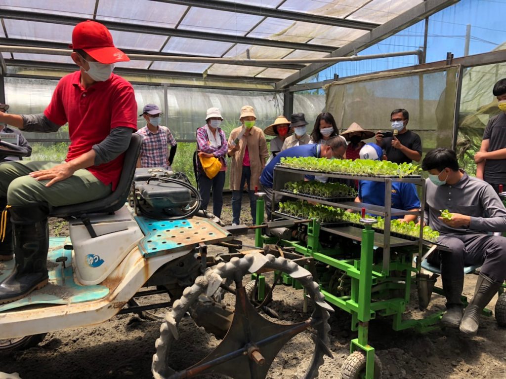 花蓮縣學校午餐所需有機蔬菜，都是由花蓮在地有機農場供應。（圖片提供／花蓮縣教育處）