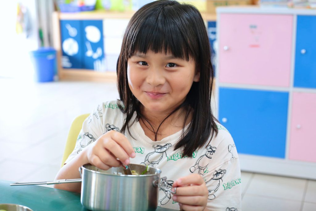 學校午餐涉及農業、教育等多面向議題。(攝影/林怡均)