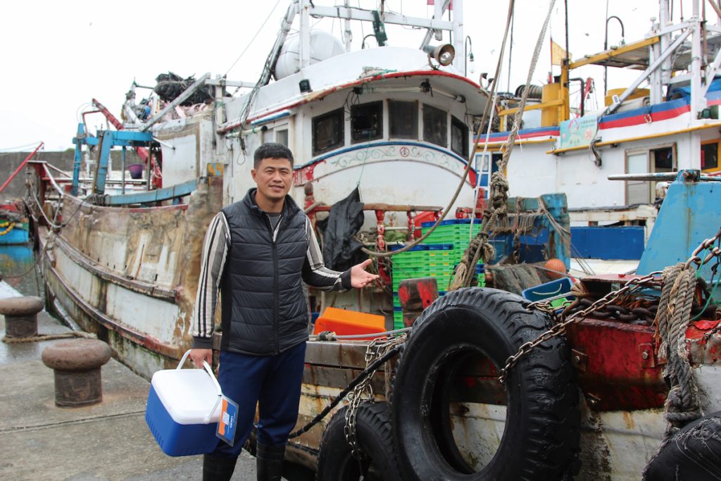 黃士洋的漁船每日出海至龜山島海域作業。