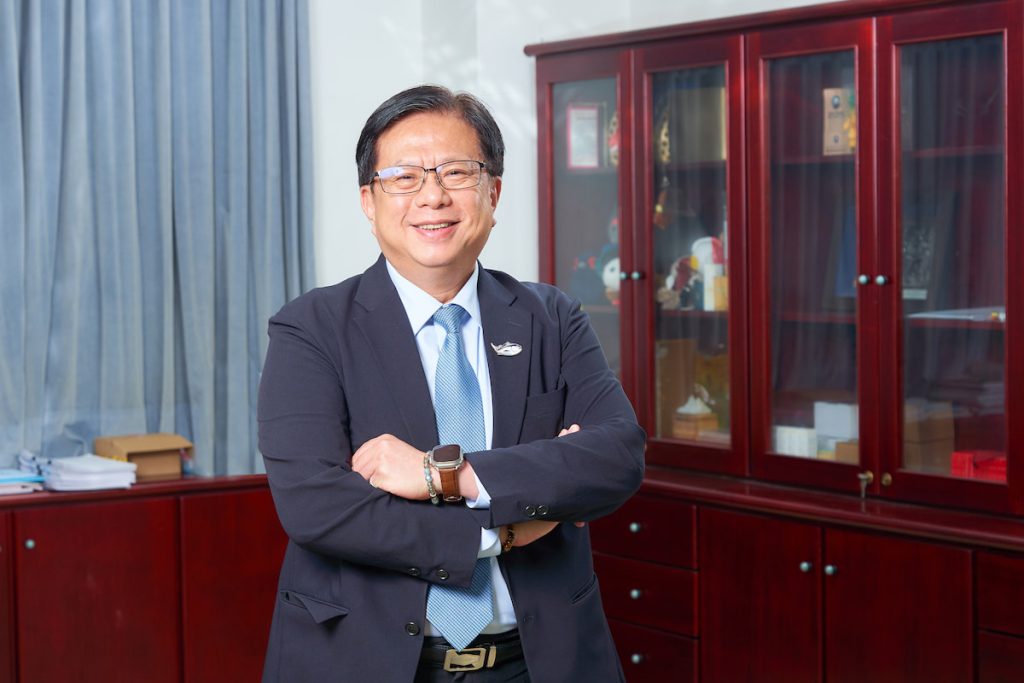 農業部次長黃昭欽深諳漁業,協調產業與政策。