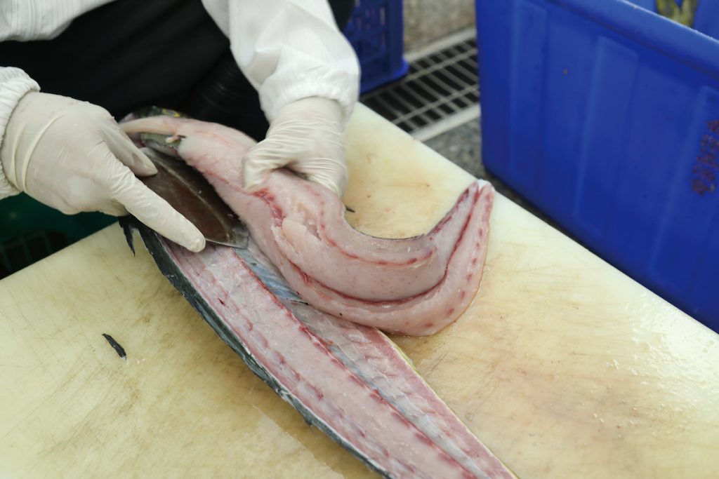 鬼頭刀魚肉容易去刺，加工處理相對方便。